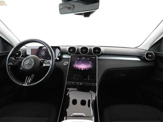 Mercedes C 200 mHEV automat full LED navi grzane fotele virtual cocpit kamera i czujn