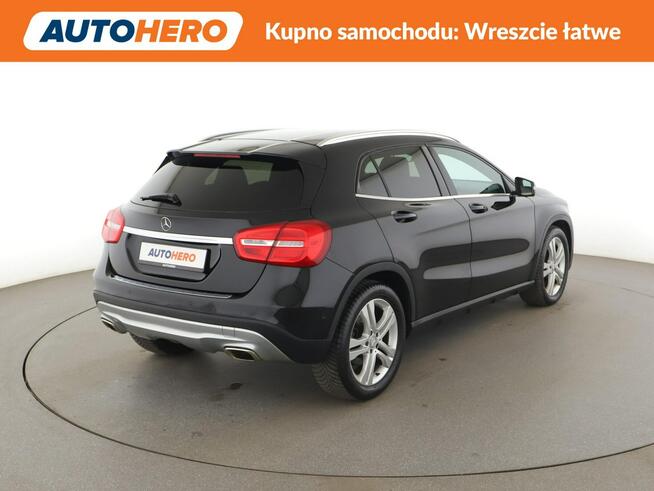 Mercedes GLA 220 bixenon navi pdc tempomat grzane fotele auto klima