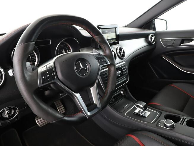 Mercedes GLA 45 AMG 4x4 automat grzane fotele bi-xenon skóra navi ambient el. fotele z pam