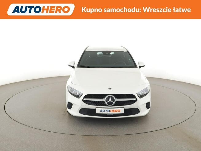 Mercedes A 180 180d Automat Navi Tempomat Grzane Fotele MBUX PArkAssist Kamera LED