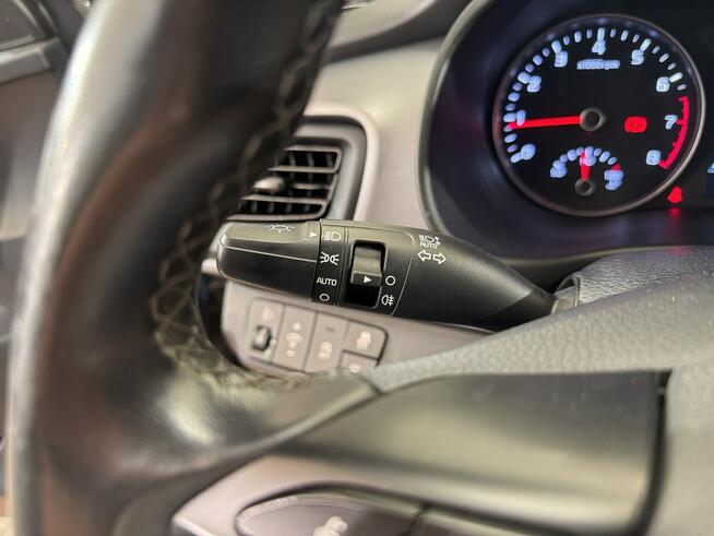 Kia Stonic VAT 23% 1.0T-GDI 100KM M6 2023 r., salon PL, I właściciel