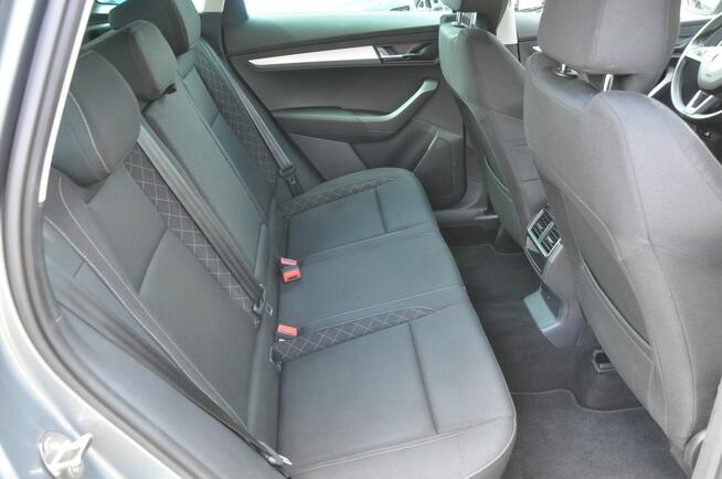 Škoda Karoq 1.6 TDI 116KM Niski przebieg Navi Kamera Aktywny tempomat