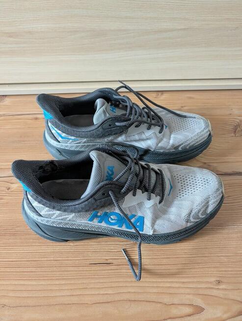 Buty Hoka