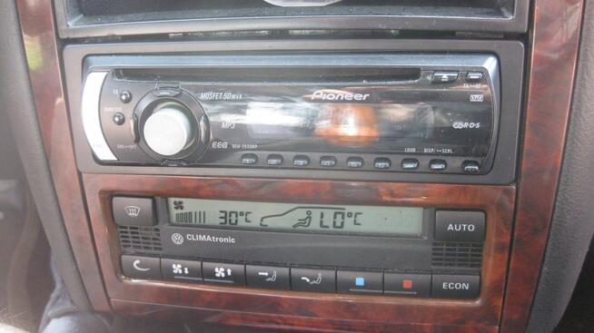 sprzedam volkswagen bora - klimatyzacja - bogata wersja
