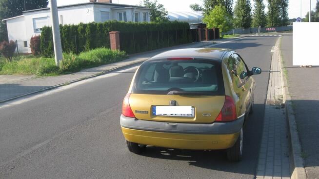 sprzedam renault clio - klimatyzacja wspomaganie kierownicy