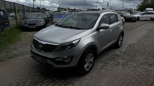Kia Sportage 1.6 GDI ledy bi xenon 2 x panorama full serwis kamera zamiana 1.r.gwar