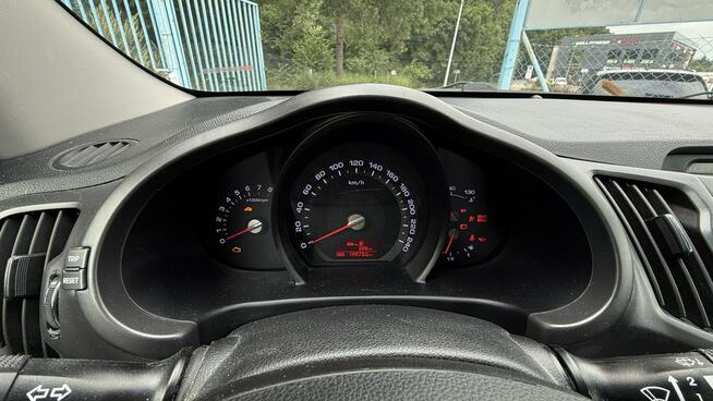 Kia Sportage 1.6 GDI ledy bi xenon 2 x panorama full serwis kamera zamiana 1.r.gwar