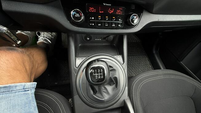 Kia Sportage 1.6 GDI ledy bi xenon 2 x panorama full serwis kamera zamiana 1.r.gwar