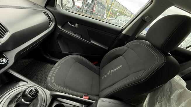 Kia Sportage 1.6 GDI ledy bi xenon 2 x panorama full serwis kamera zamiana 1.r.gwar