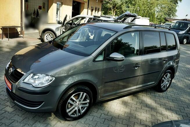 Volkswagen Touran 1,9TDI Klima, 7 osób, NAVI, Webasto, 2010r.