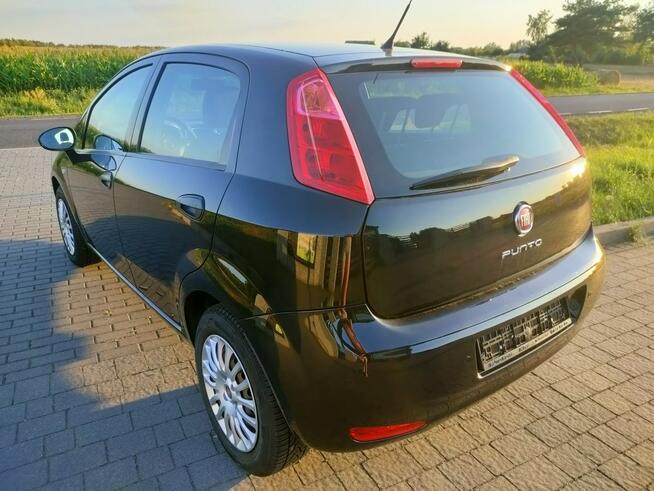 Fiat Punto 2012 1.2 benzyna Rocznik 2017 Klimatyzacja Czujniki Parkowania EL szyby