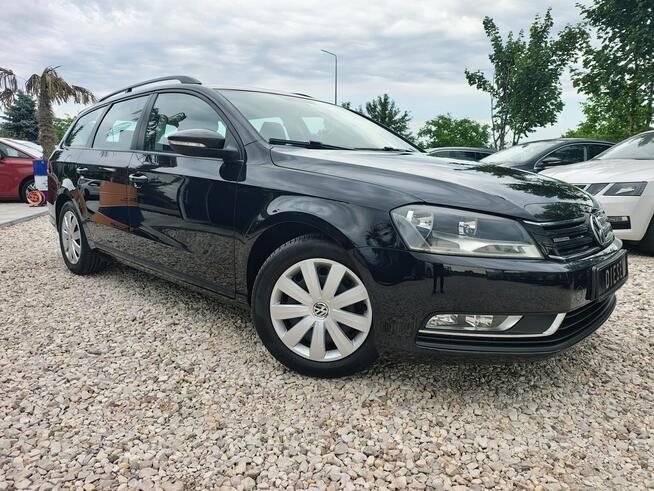 Volkswagen Passat 1.6TDI#105PS#Navi#Climatronic#Tempomat#Alus#Kombi#