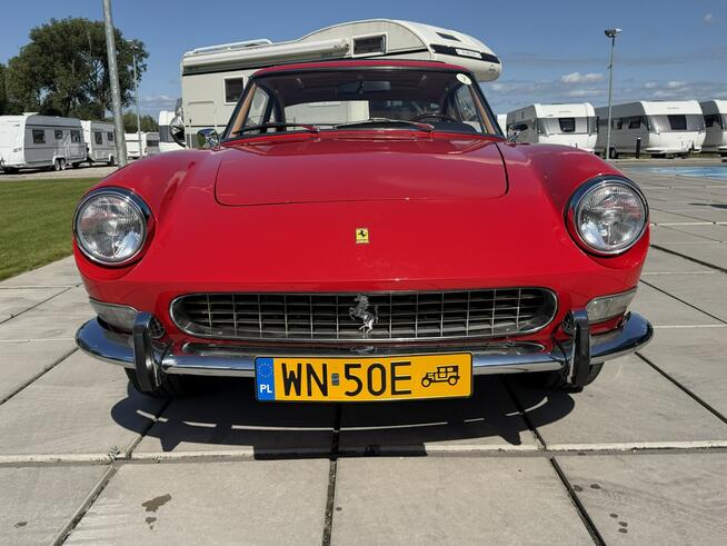 Ferrari 330 GT 2+2 – 1967 Klasyczna włoska motoryzacja