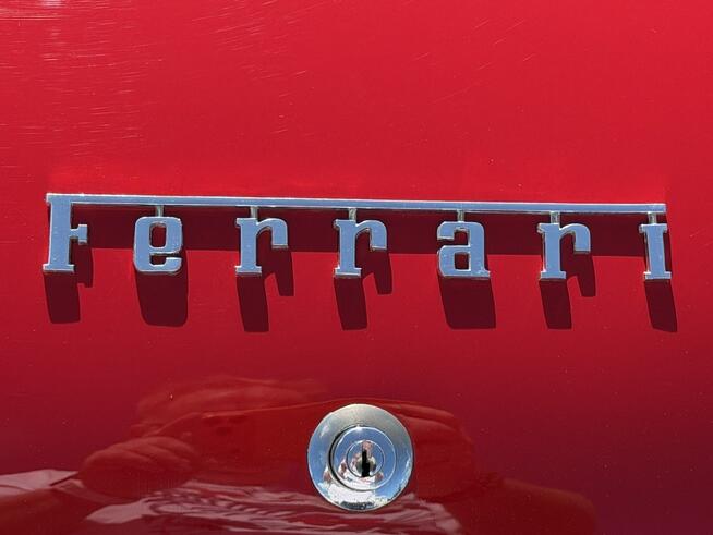 Ferrari 330 GT 2+2 – 1967 Klasyczna włoska motoryzacja
