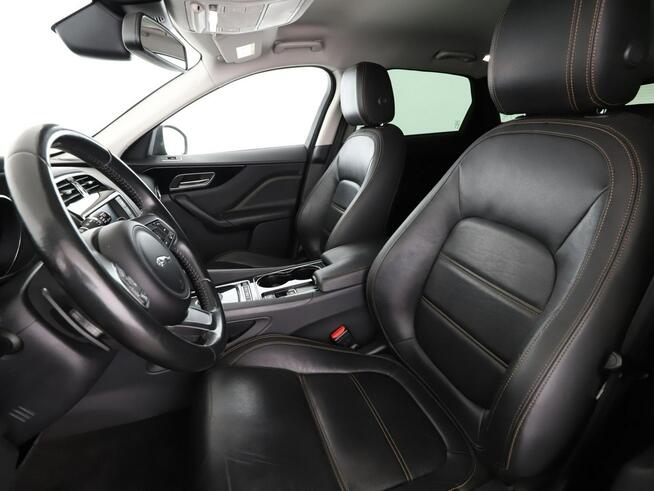Jaguar F-PACE FV23% navi PDC FullLED tempomat