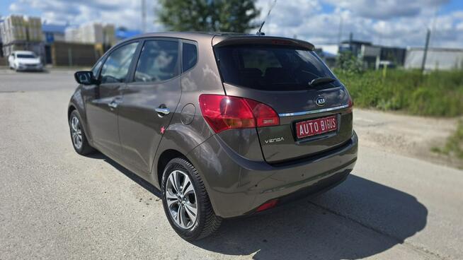 Kia Venga mały przebieg climatronic automat