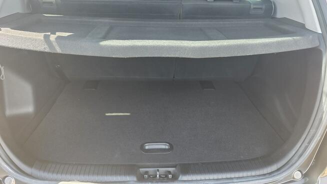 Kia Venga mały przebieg climatronic automat