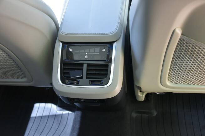 Volvo XC 90 AWD 2.0D5 235KM Inscription 2018r. Salon FV23 Iwł. 7osób FullLed Panor