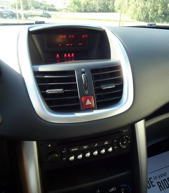 Peugeot 207 1.6 BENZYNA*150 tyś km*Klima*Bez wkładu*Grzane fotele*Nowy rozrząd