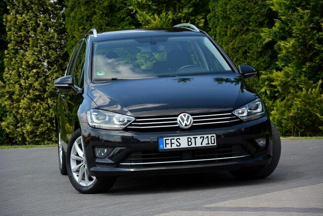 Volkswagen Golf Sportsvan Front Assist Bi-Xenon Navi 2xParktronic Klimatronic Chromy ASO VW