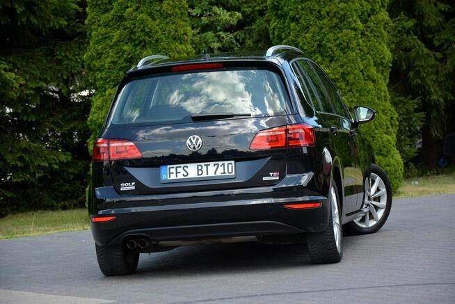 Volkswagen Golf Sportsvan Front Assist Bi-Xenon Navi 2xParktronic Klimatronic Chromy ASO VW