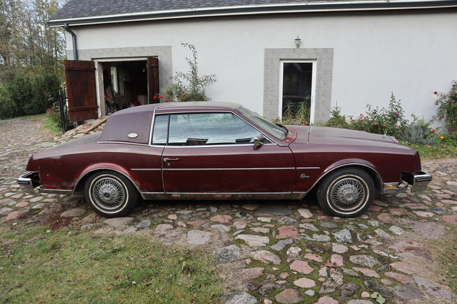 Buick Riviera 1983