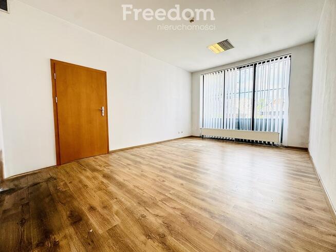 Lokal 20 m² w sercu Sławkowa – idealne miejsce na