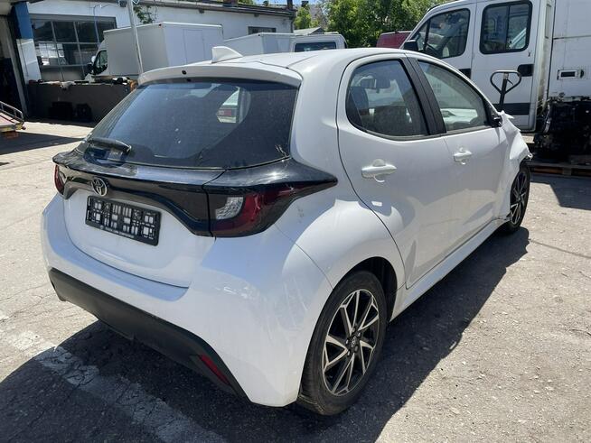 Toyota Yaris 1.5 - 125KM CarPlay Salon Polska 2024