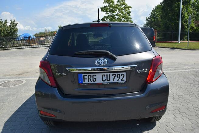 Toyota Yaris 1.3B Klimatronik Panorama Navi Kamera 2 KPL KÓŁ Sprowadzony