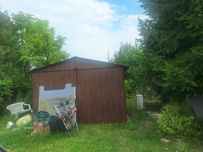 Dom 80m na działce 2300 m z garażem i budynkiem gospodarczym