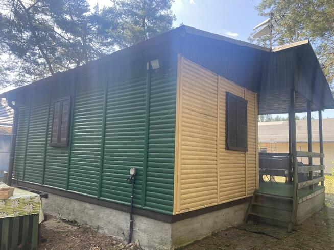 Na sprzedaż działka budowlana 647 m2 27m x 24m domek 42m2