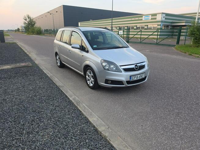 Opel Zafira B | 1.8 Benzyna + LPG | 7 osób | Hak | 293 tys. km |