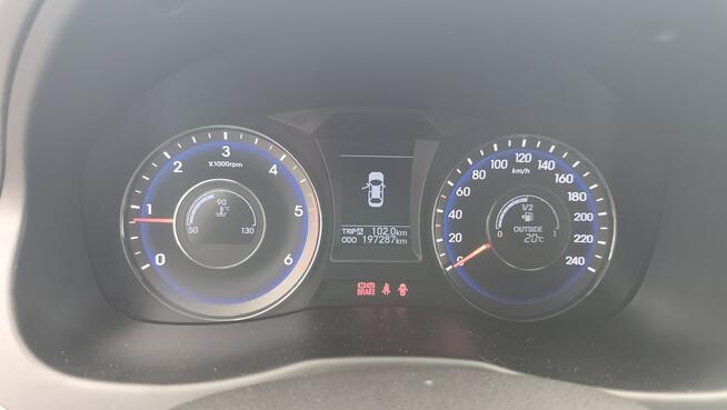 Hyundai i40 1,7 136KM 197tys.km/Keyless/Xenon/Tempo