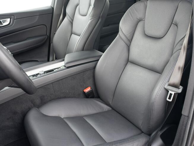 Volvo XC 60 GD5J522#B5 B AWD Plus Dark Podgrz.f kier K.cof Skóra Salon PL VAt23%