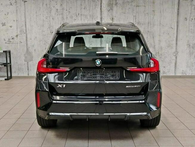 BMW X1 sDrive20i (170 KM), rabat 61 375 zł M Pro, Pakiet Premium