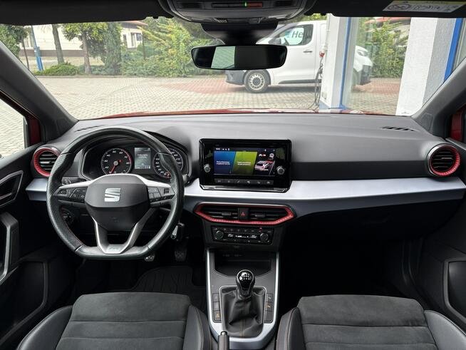 Seat Arona Rezerwacja