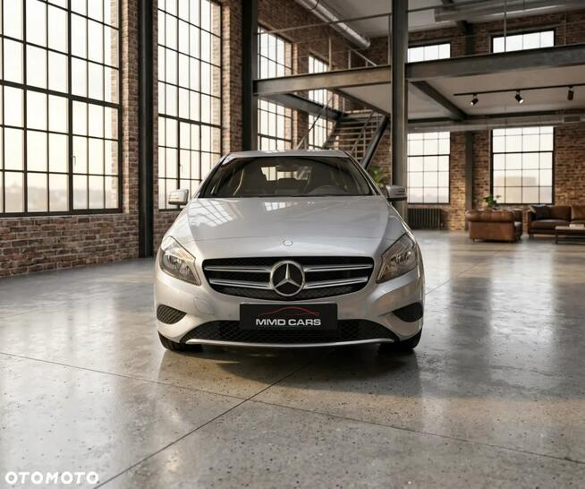 Mercedes A 180 Rok Gwarancji zadbany kamera pdc automat