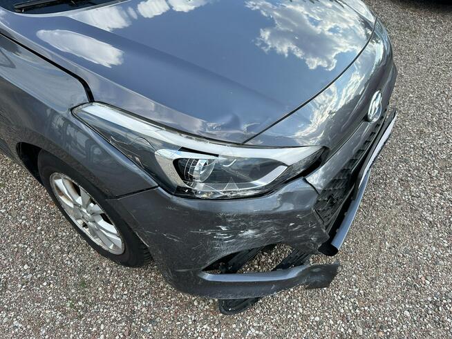 Hyundai i20 Salon Polska/Bogata wersja/Odpala, jeździ/Poduszki ok