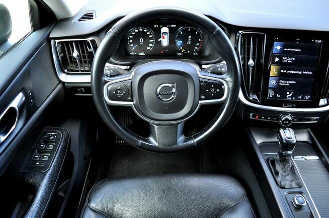 Volvo V60 2,0 D3 Full Led Automat Skóra Grzana Kamera Full Opcja