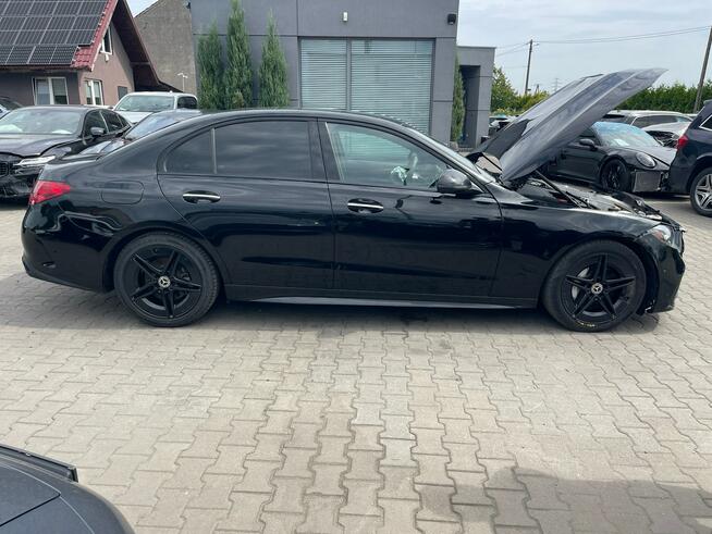 Mercedes C 300 AMG Line Panorama 4Matic Skóra Kamery360 Pamięć 258KM