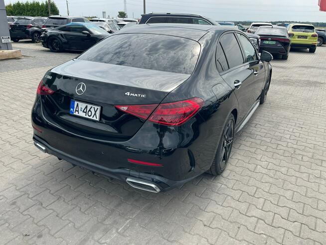 Mercedes C 300 AMG Line Panorama 4Matic Skóra Kamery360 Pamięć 258KM