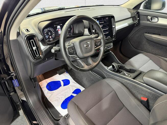 Volvo XC 40 T3 Momentum Pro! Z Polskiego Salonu ! Faktura 23% !