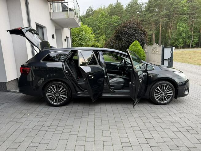 Toyota Avensis NAVI*Kamera*Cofania*Grzane*Fotele*Serwis*ASO*Tempomat*Zarejestrowana