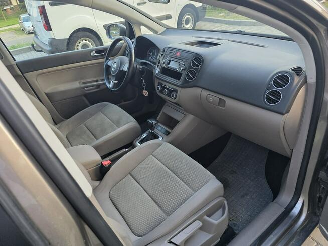Volkswagen Golf Plus 1.6 diesel Automat mały przebieg ważne opłaty