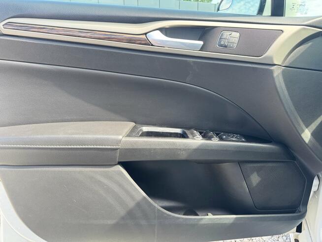 Ford Fusion, 2014