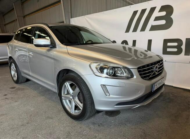 Volvo XC 60 2.0d4 181KM automat pół skóry ledy bi xenon Navi Webasto serwis 1.r.gw