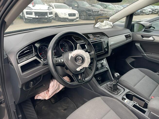 Volkswagen Touran Panorama Podgrzewanie Kamera Klimatronik 7 Os.