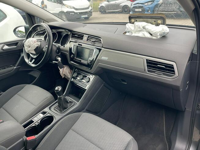 Volkswagen Touran Panorama Podgrzewanie Kamera Klimatronik 7 Os.