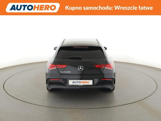 Mercedes CLA 200 AMG Line automat 163KM panorama navi grzane fotele kamera MBUX