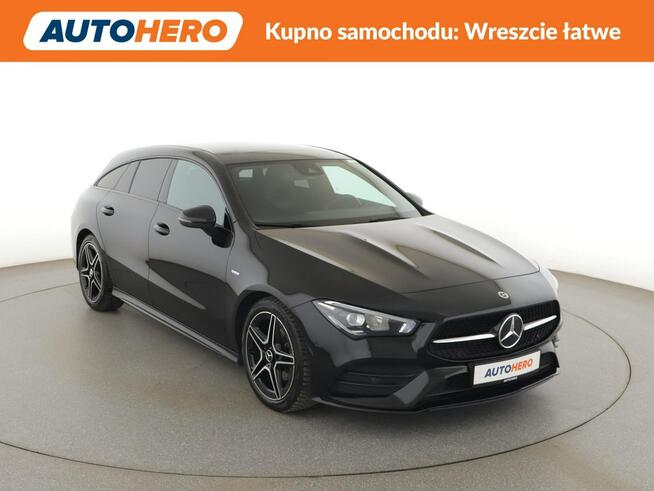 Mercedes CLA 200 AMG Line automat 163KM panorama navi grzane fotele kamera MBUX